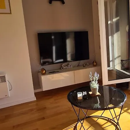 Apartment Deni